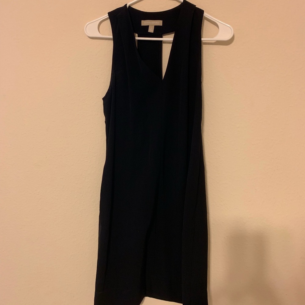 Little black dress with pockets!